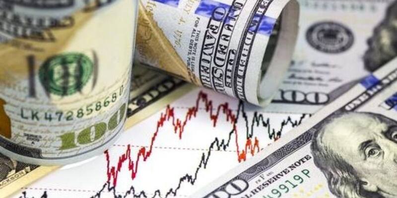 El dólar finalizó el año a $ 346, es decir, $ 138 pesos arriba de la cotización con la que arrancó el año.