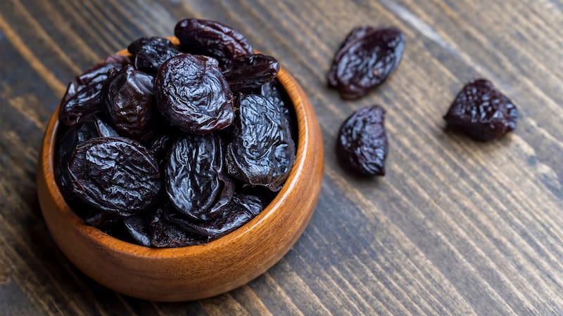 La fruta que casi nadie come pero está repleta de antioxidantes, fibra, vitamina B y regula el azúcar en sangre.