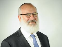 Elsztain vuelve a apostar fuerte en minería, esta vez en un recurso clave para las energías renovables