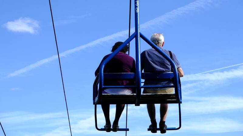 Ofrecen viajes para mayores de 55. (Foto: archivo).