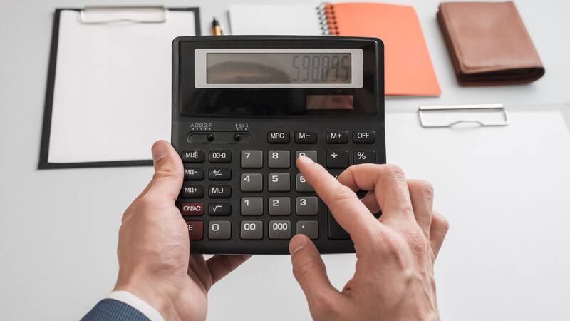 El salario de los gobernadores refleja tanto la economía estatal como las decisiones políticas locales.