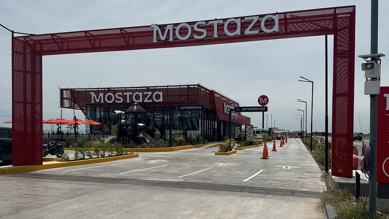 Mostaza abrió su local más grande en Dolores, sobre la Ruta 2