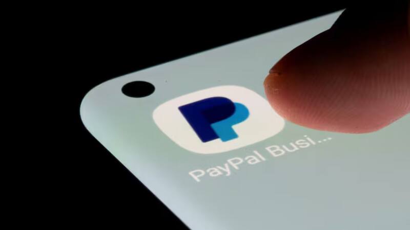 PayPal establece límites de transacciones bancarias en las cuentas no verificadas. Fuente: Archivo.