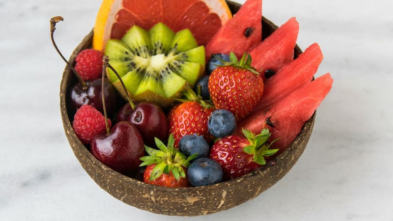 Conocé cuál es la fruta que te ayuda a fortalecer tus huesos.