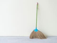 El poderoso ritual de la escoba para generar dinero y nuevas oportunidades: qué hay que hacer y cómo funciona