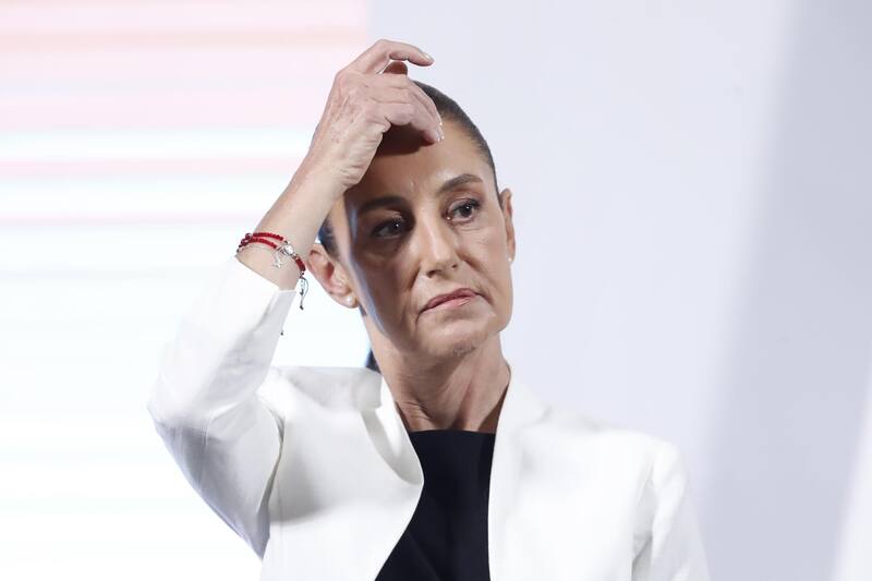 Claudia Sheinbaum reveló que no estará presente en el funeral del papa Francisco. Foto: Archivo.