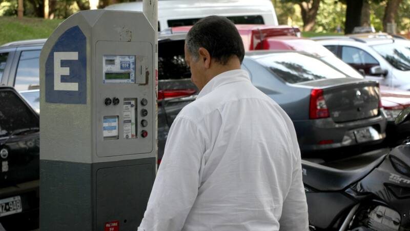 El nuevo sistema de pago digital del estacionamiento medido pondrá un fin físico a los parquímetros.