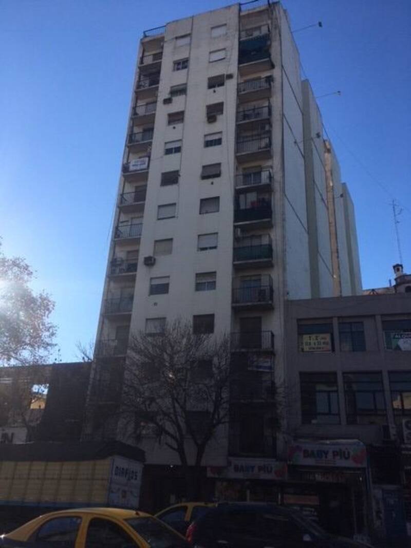 Departamento interno en Av. Pueyrredón