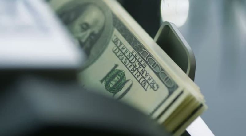 Es oficial: el IRS se quedará con los dólares de las cuentas bancarias de todas estas personas.