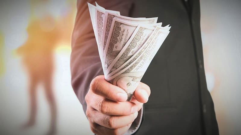 Las compañías que otorgan bonos de productividad adelantan el pago, al igual que el aguinaldo.