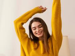 ¿Por qué sentir las emociones de los demás te hace más feliz? La ciencia explica el papel de la serotonina