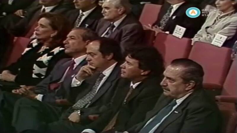 Los convencionales Guzmán, Menem, Pierri, Alasino y Alfonsín