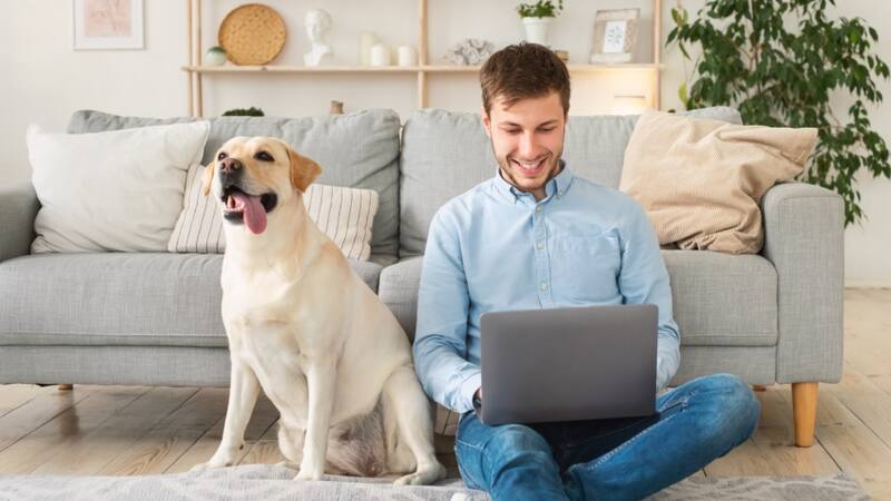 Derecho a la desconexión: la Comisión Europea analiza una ley para restringir el horario laboral.