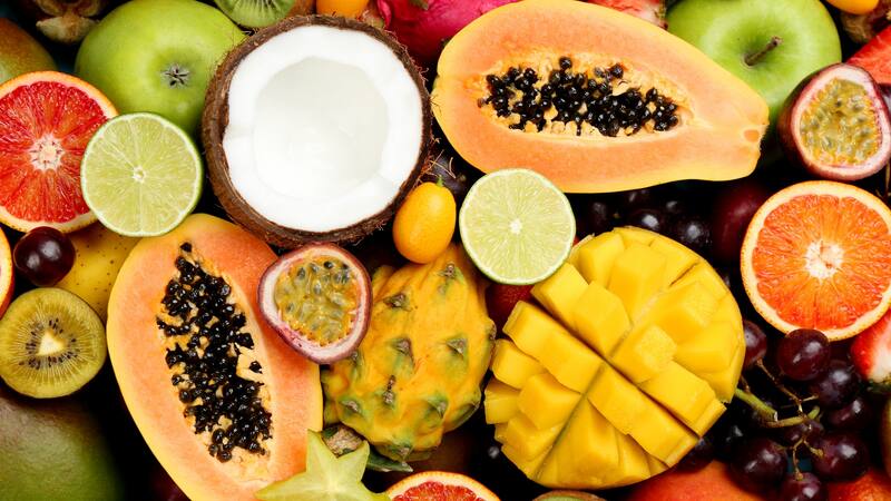 No es naranja: la fruta tropical que está de moda e incluye vitaminas A, C, E, magnesio y potasio.