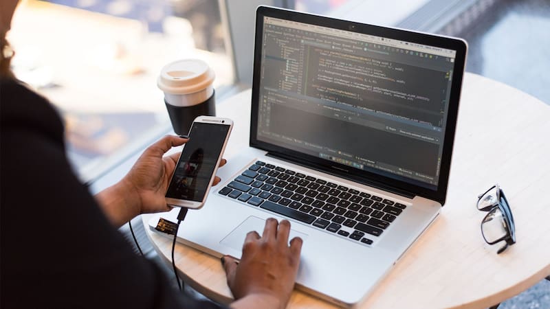 A pesar de no contar con una visa para nómadas digitales, Irlanda cuenta con una visa que permite trabajar de forma remota para empresas del extranjero. (Archivo)