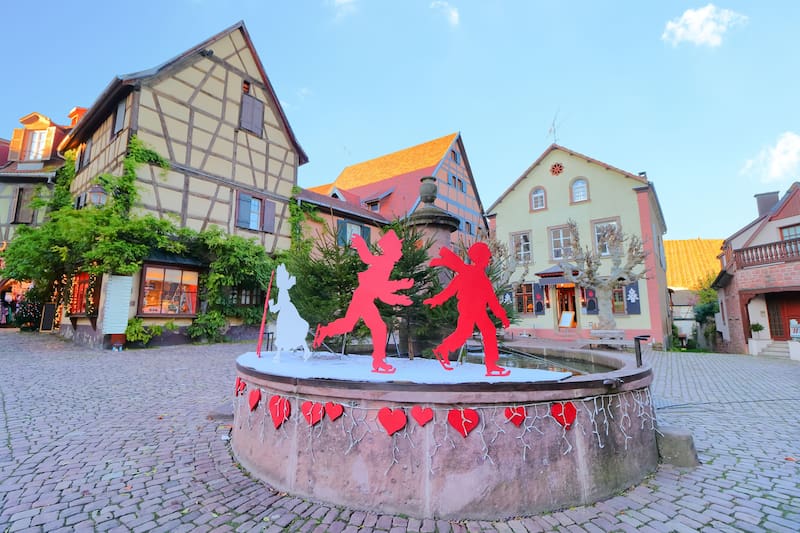 Los mercados navideños de Riquewihr son de los más hermosos del país (Fuente: Shutterstock)
