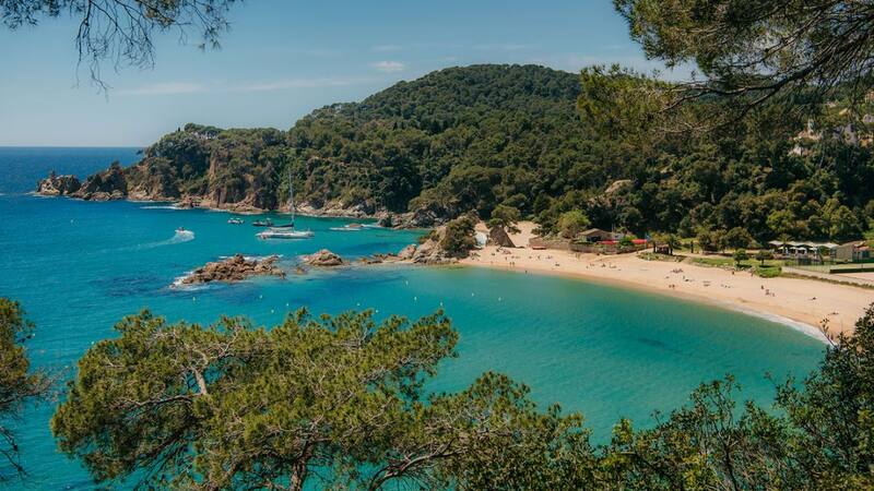 Escapadas: este municipio se encuentra dentro de la llamada Costa Brava de Cataluña.