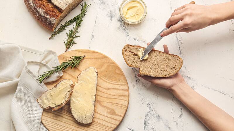 Exigen que se retire urgente este alimento de todos los supermercados y puntos de venta por presencia de una bacteria peligrosa.
