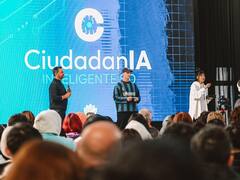 Escobar presentó CiudadanIA Inteligente 5.0, un programa de capacitación masiva y de acceso libre en programación e idiomas