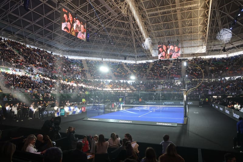 El pádel se ha convertido en la pasión deportiva de miles de argentinos (Fuente: Archivo).