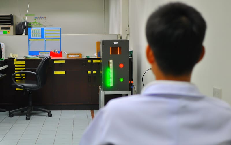 Para obtener la licencia de conducir, es necesario aprobar un examen psicofísico.