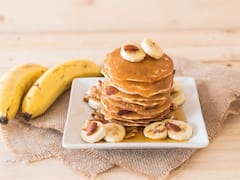La receta de panqueques de avena y banana para preparar un desayuno proteico, saludable y delicioso
