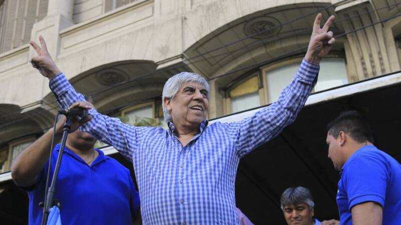 Moyano padre celebró junto a militantes de Camioneros que Pablo no será detenido
