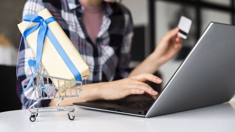 La eliminación del impuesto PAIS reduce el costo de los productos tecnológicos importados.