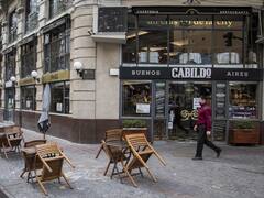 Bares al aire libre y construcción, las aperturas que Larreta negoció con Alberto