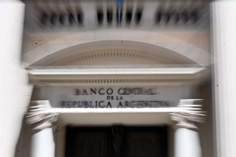 El Banco Central de la República Argentina (BCRA) tiene la facultad de regular las tasas de interés de los préstamos hipotecarios y personales, entre otros tipos de créditos. (Fuente: Archivo).