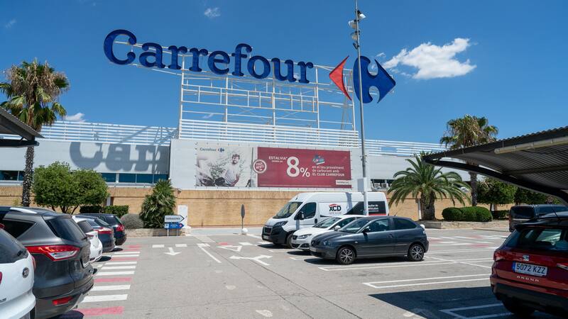 Carrefour tiene una oferta para cambiar el televisor a precio de chollo.