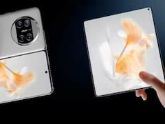 No hay dos sin tres: ya llegó el teléfono móvil con pantalla triple que viene directamente de China