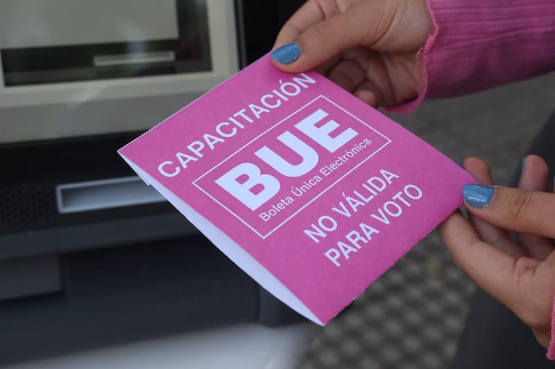 Este domingo estaban habilitados a votar cerca de 3 millones de personas en la Ciudad de Buenos Aires (Fuente: Archivo).