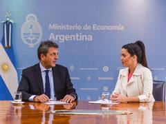 Massa anunció el bono para jubilados y pensionados: "No vamos a cerrar el PAMI, ni van a volver las AFJP"