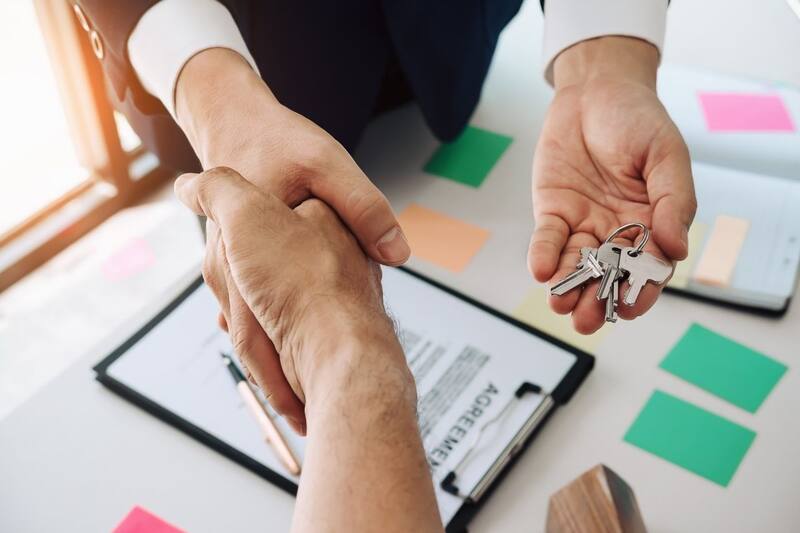 Comprar un inmueble en provincia de Buenos Aires, con retrasos