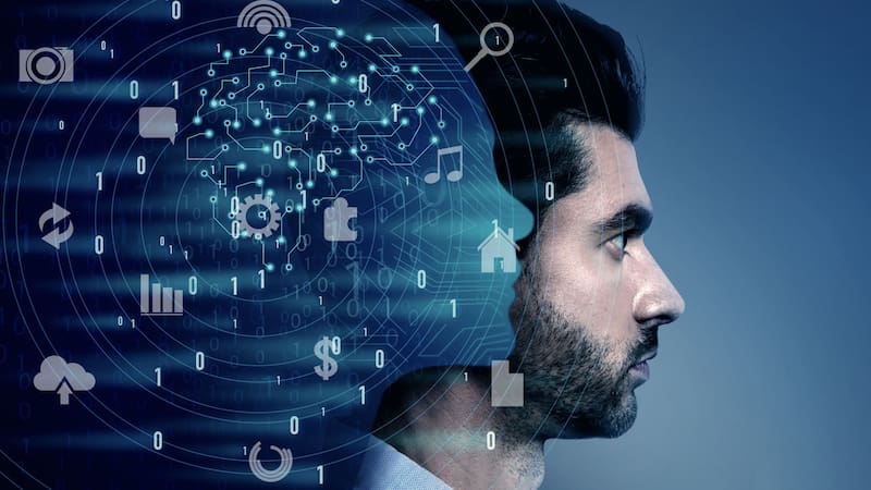 El dispositivo puede escuchar lo que pensás a través de un chip colocado en la sien.