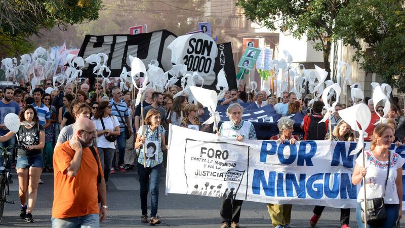 La fecha conmemora a las víctimas de la última dictadura militar, autodenominada "Proceso de Reorganización Nacional".