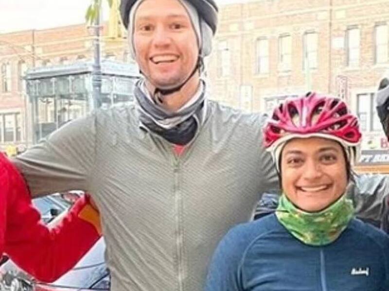 Josh Wardle y su esposa.