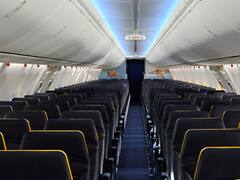 Se despide la aerolínea low cost más famosa: dejará estos tres aeropuertos y eliminará 25 tramos por culpa de este Gobierno