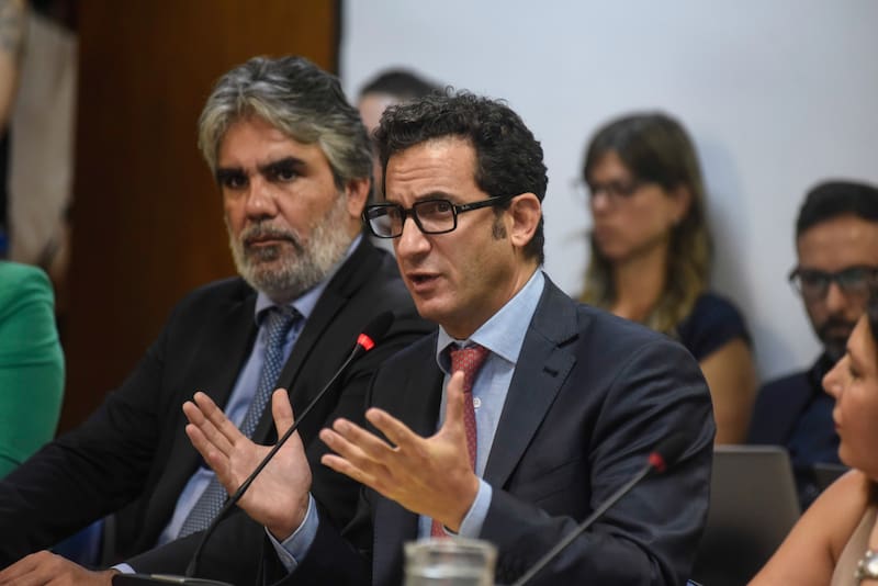 Matías Tombolini apunta a los fabricantes de bebidas por la suba de precios por encima de lo acordado.