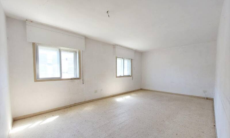 El piso ofrecido por Kutxabank se encuentra bien cuidado y puede ser la gran oportunidad de inversión que muchos buscan. (Foto: servihabitat.com)