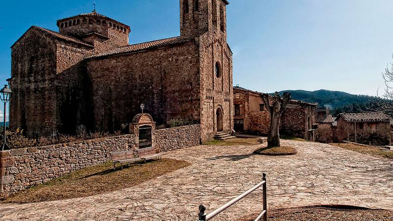 El pueblito catalán al que todos olvidaron: está rodeado de montañas, tiene 26 habitantes y guarda un tesoro románico del siglo XI.