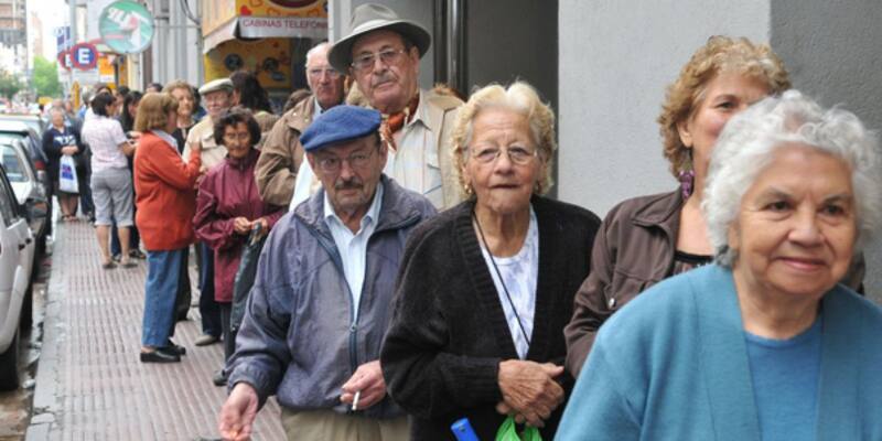 Los jubilados y pensionados de la ANSES tendrán un nuevo aumento en septiembre 2024.