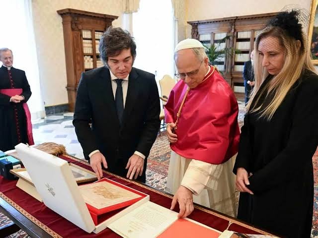 El Presidente y el Sumo Pontífice se reunieron por última vez en el encuentro que mantuvieron en la Santa Sede.