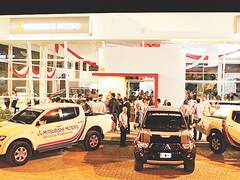 Importadores de autos y motos amenazan con cerrar concesionarias