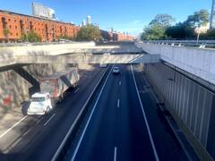 La Ciudad de Buenos Aires habilitó el Paseo del Bajo para autos en fines de semana y feriados: ya pasaron más de 7000 coches