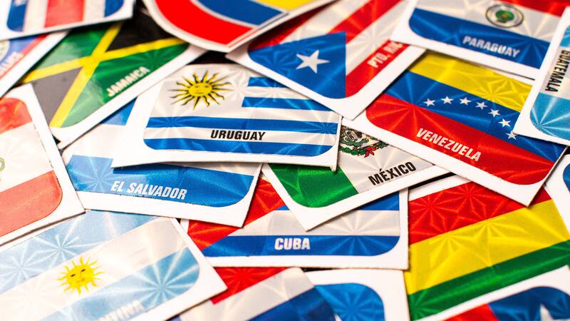 Se trata de un país estable con condiciones favorables para inversionistas internacionales.