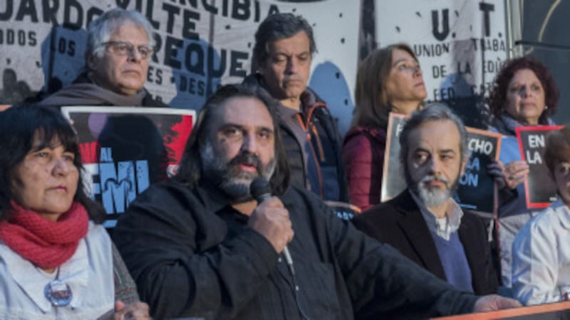 Baradel anunció el paro por la tragedia en la escuela de Moreno