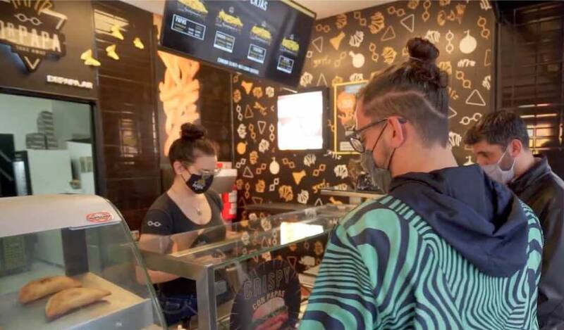 De los locales, 17 tienen el modelo take away