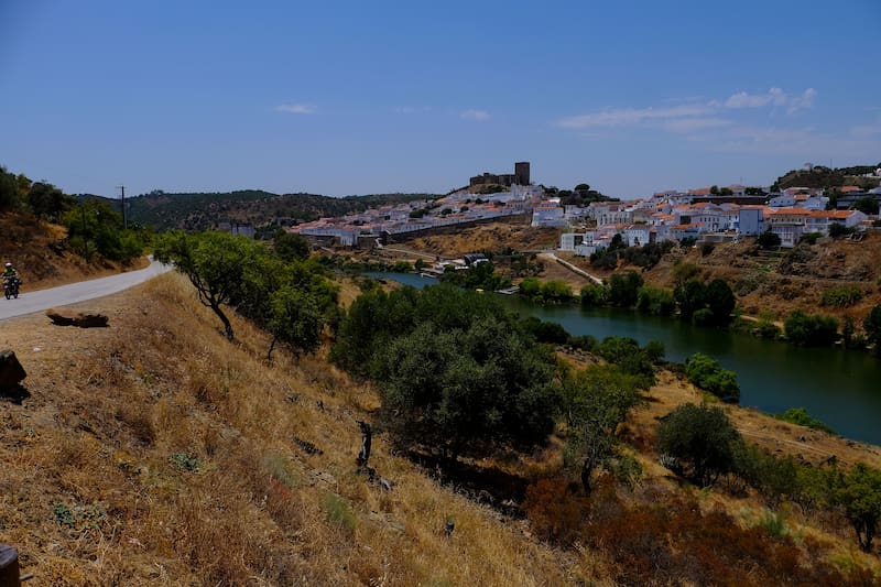 El Alentejo es conocido por su clima cálido, con veranos que superan los 40° y lluvias mínimas (Fuente: Gerrit Burow / Wikimedia Commons)